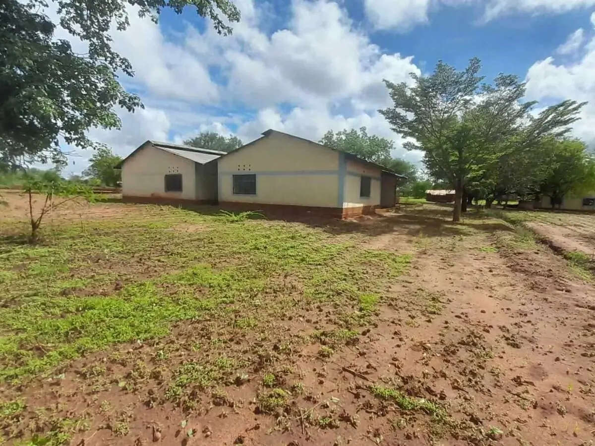 Houses on the Ndiwa Women Group farm at Kisayani